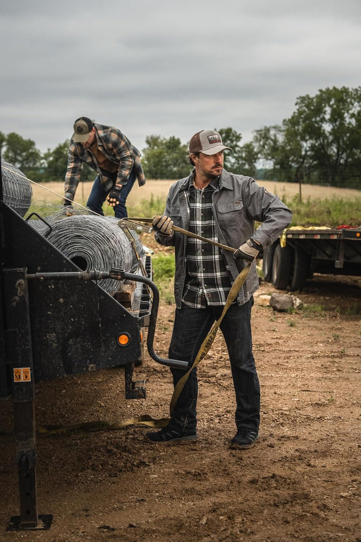 Wolf - Legendary Whitetails Men's Flannel