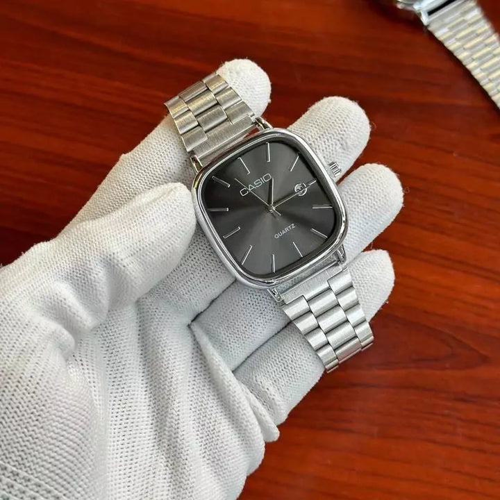 Casual Vintage Watch – Classic Analog Style | 2024 Limited Edition