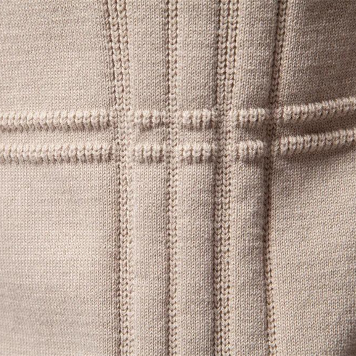 Thomas | Stylish Men's Sweater with Check Design
