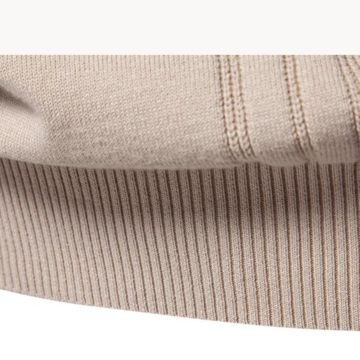 Thomas | Stylish Men's Sweater with Check Design